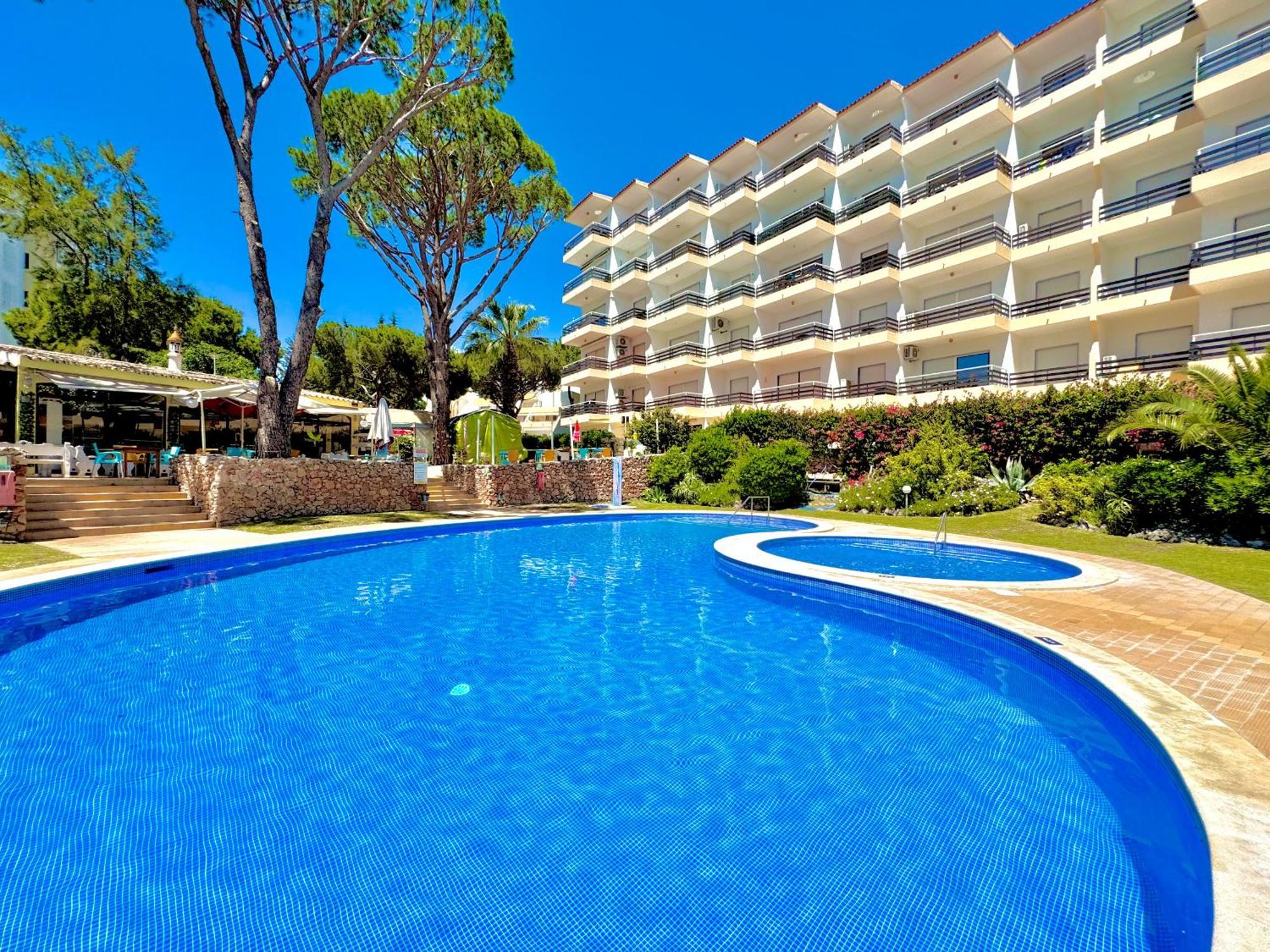 Vilamoura Palm Tree With Pool By Homing Extérieur photo