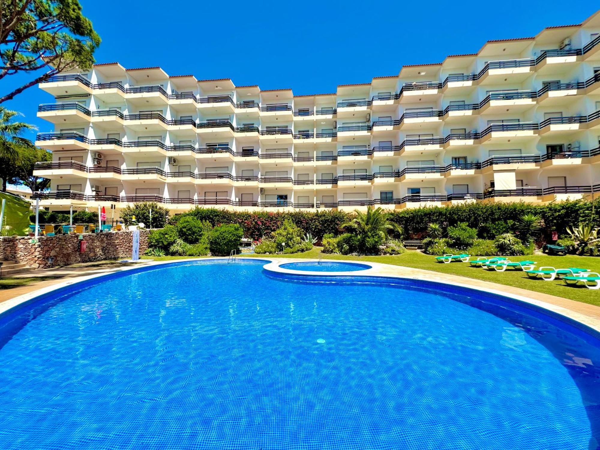 Vilamoura Palm Tree With Pool By Homing Extérieur photo